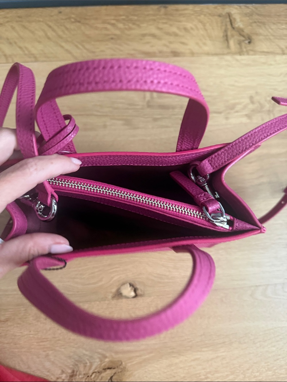 Marc Jacobs Hot Pink Small Tote - Picture 5 of 5